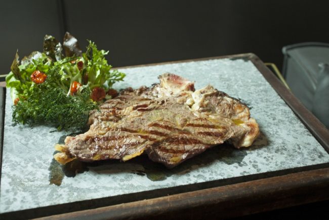Carne alla brace servita da I Vitelloni