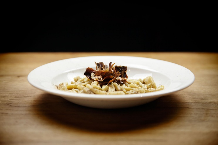 Strozzapreti con carciofi e baccalà senza glutine